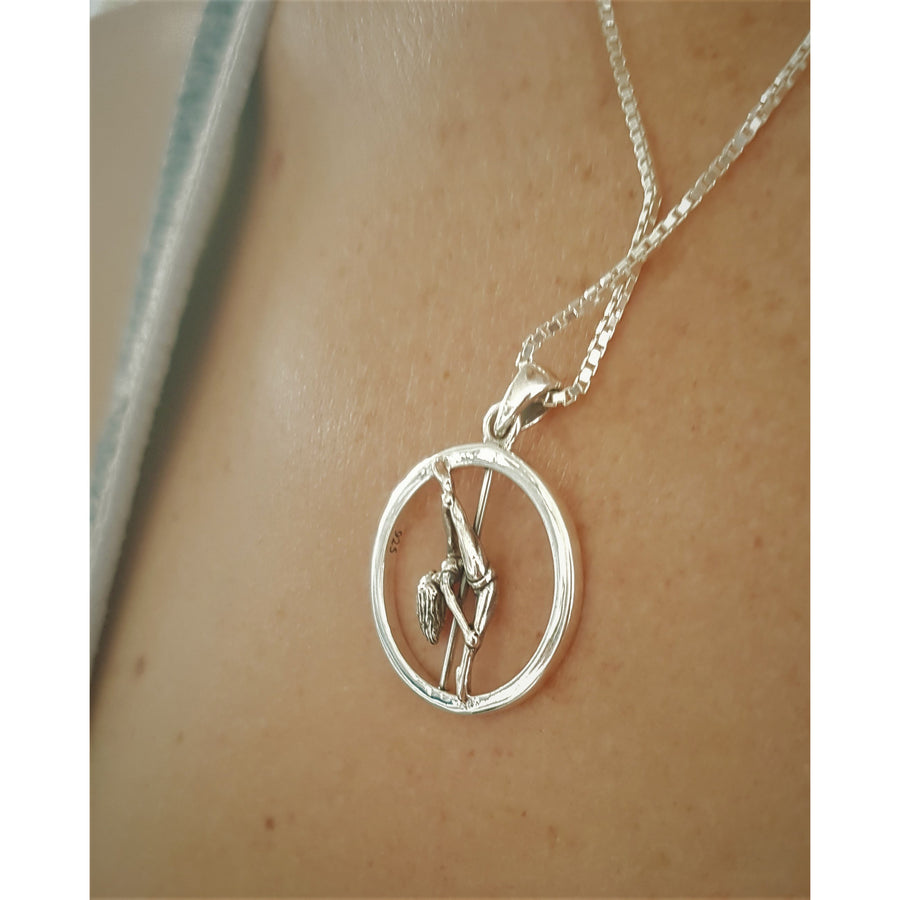 Pole Dance Pendant Vertical Hyper Split